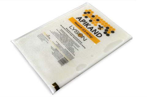 Apikand BF z Nozevitem ( 2,5ml / kg) - ciasto do podkarmiania pszczół 5 x 1kg Apikand BF z Nozevitem ( 2,5ml / kg) - ciasto do podkarmiania pszczół 5 x 1kg